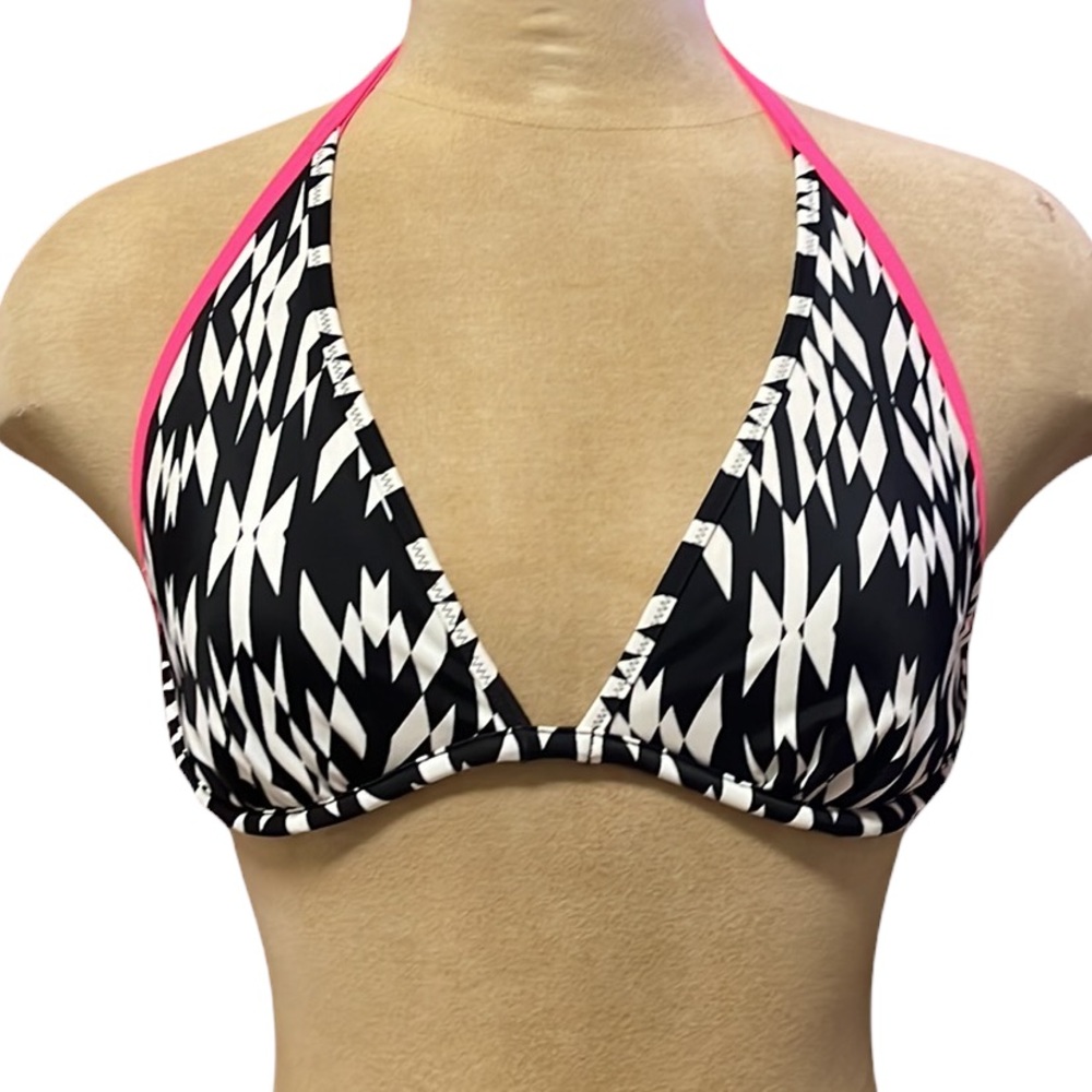 Last chance…Victoria’s Secret Bikini Top Swimsuit Swim Hottie Halter 32DD S